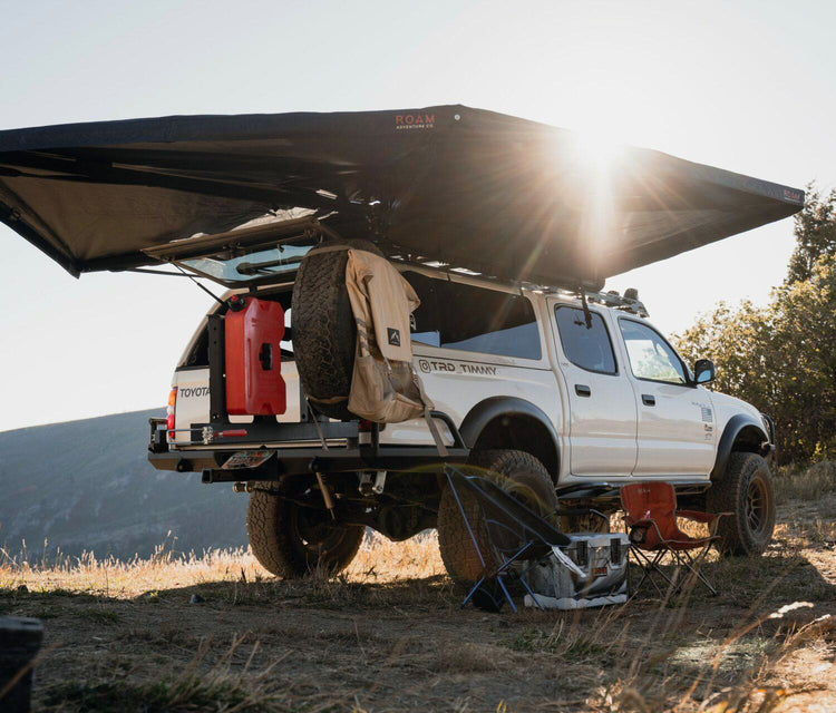 Experience the Outdoors in Comfort and Style! Our Overlanding Awnings provide the perfect blend of shade and convenience for your adventures. 