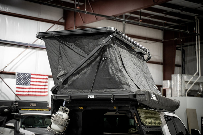 Load image into Gallery viewer, Evolution XL - Rooftop Tent