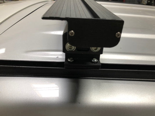 Toyota Land Cruiser 200 Series K9 Load Bar Kit