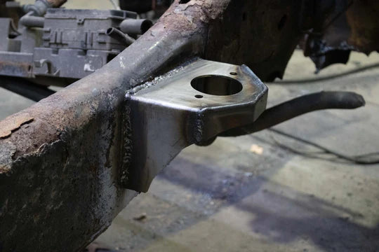 Load image into Gallery viewer, Rust Buster Front Cab Mount For 2004-2008 Ford F-150