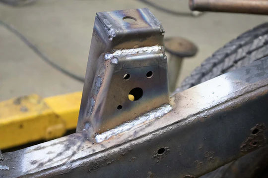 Load image into Gallery viewer, Rust Buster Rear Raised Bed Mount For 1988-1995 Toyota Pickups