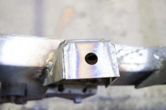 Load image into Gallery viewer, Rust Buster Rear Raised Bed Mount For 1988-1995 Toyota Pickups