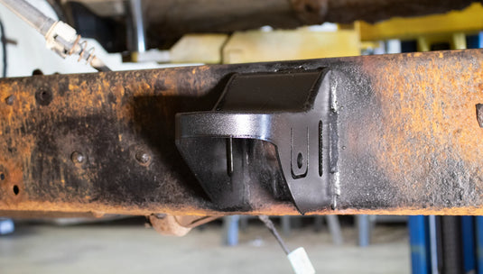 Rust Buster 1999-2006 Chevy Silverado & GMC Sierra 1500/2500 Front Cab Mount