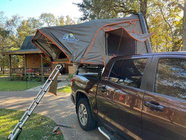 Load image into Gallery viewer, Tuff Stuff ALPHA Hard Top Side Open Roof Top Tent, 4 Person