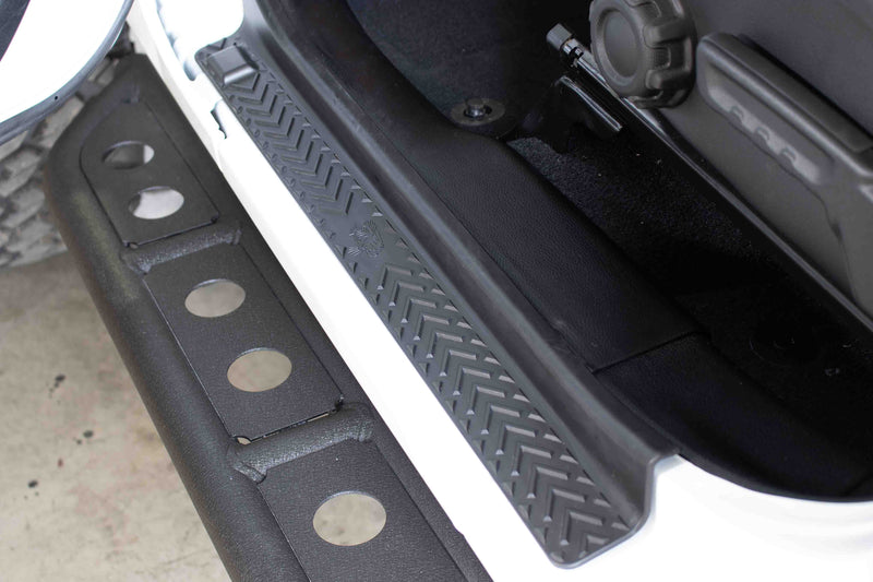 Load image into Gallery viewer, Fishbone Offroad JT Gladiator 2020-Current Entry Guards