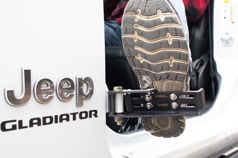Load image into Gallery viewer, Fishbone Offroad 2018-Current JK/JL/JT Wrangler (2-Door) Foot Peg Set