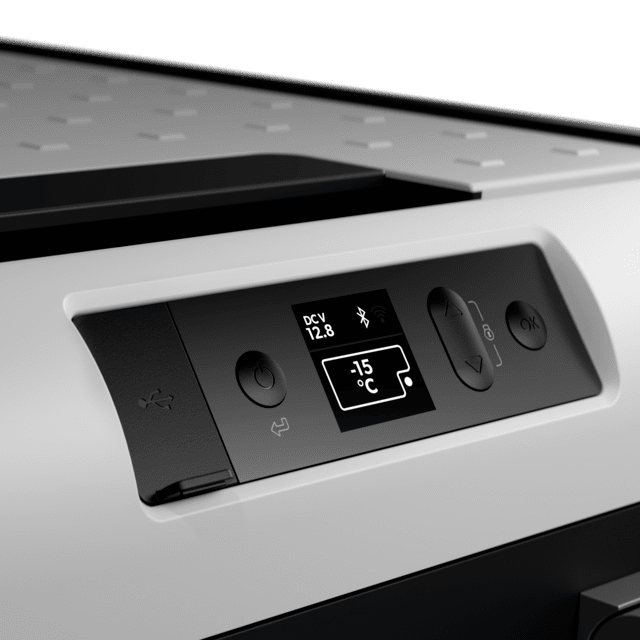 Load image into Gallery viewer, Dometic Outdoor CFX3 35