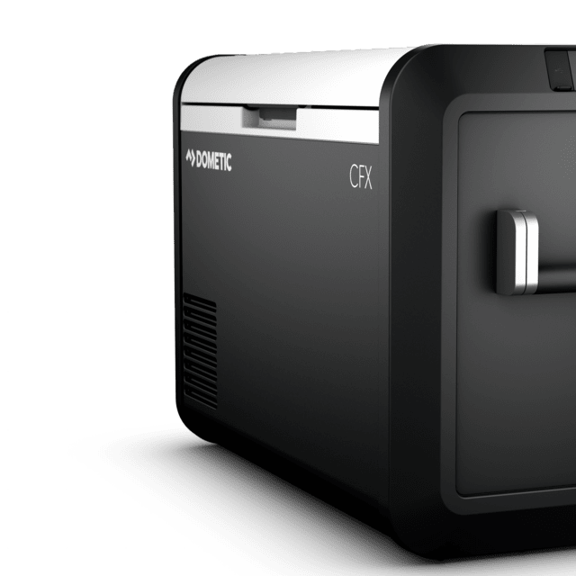 Load image into Gallery viewer, Dometic Outdoor CFX3 35