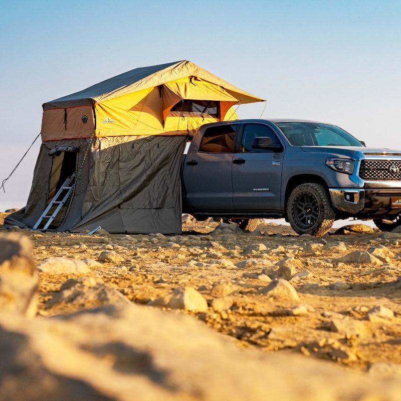Load image into Gallery viewer, Tuff Stuff Ranger Roof Top Tent 3 Person 65"