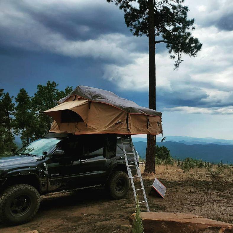 Load image into Gallery viewer, Tuff Stuff Ranger Roof Top Tent 3 Person 65"