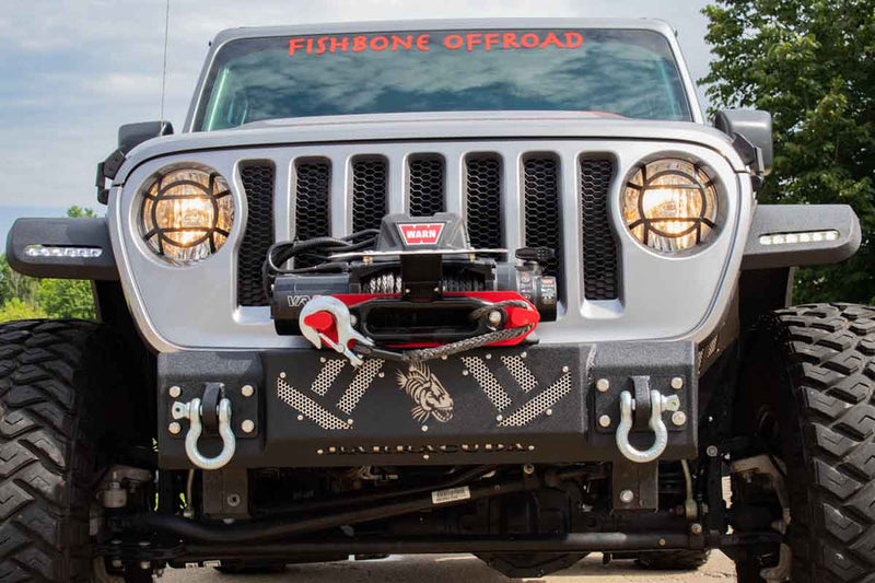 Load image into Gallery viewer, Jeep Wrangler with Fishbone Offroad Barracuda Modular Bumper, Winch and Off-Road Lights
