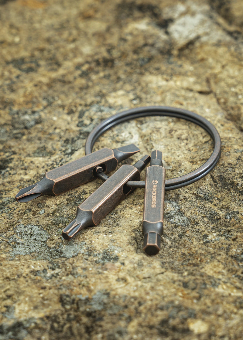 Load image into Gallery viewer, ROCKBROS  Key Ring Tool Set Lightweight Multi-Tool for Easy Travel-Road to Sky
