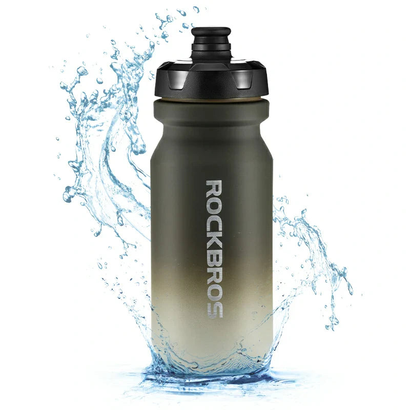 Load image into Gallery viewer, Skin-Feeling Bike Bottle with Pull-Top Lid – Lightweight Leakproof 600/750ml
