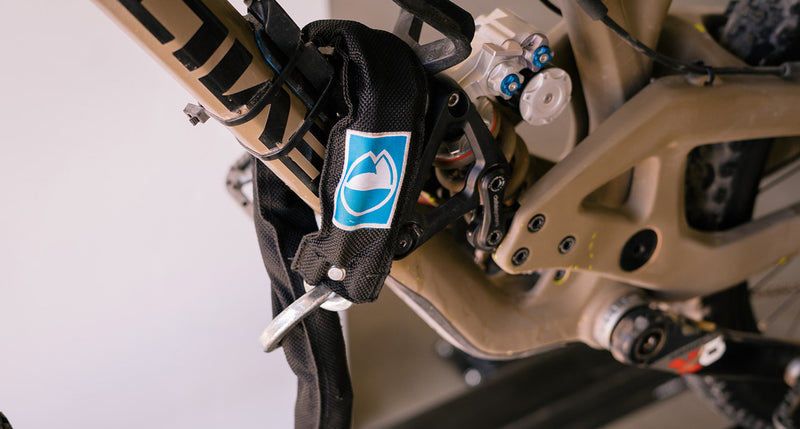 Load image into Gallery viewer, Rhino Rack RockyMounts GuideRail 1.25

