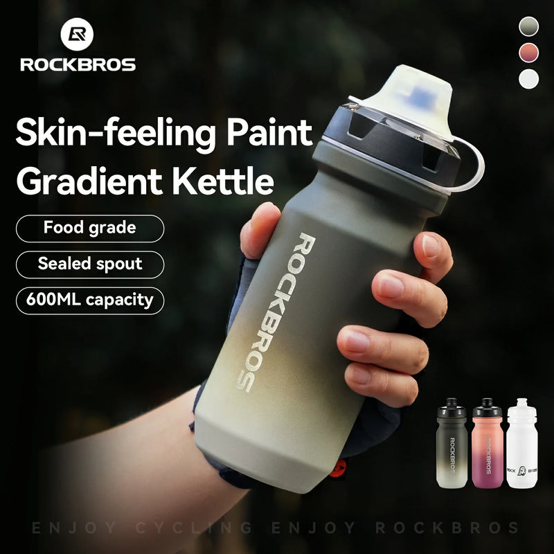 Load image into Gallery viewer, Skin-Feeling Bike Bottle with Pull-Top Lid – Lightweight Leakproof 600/750ml
