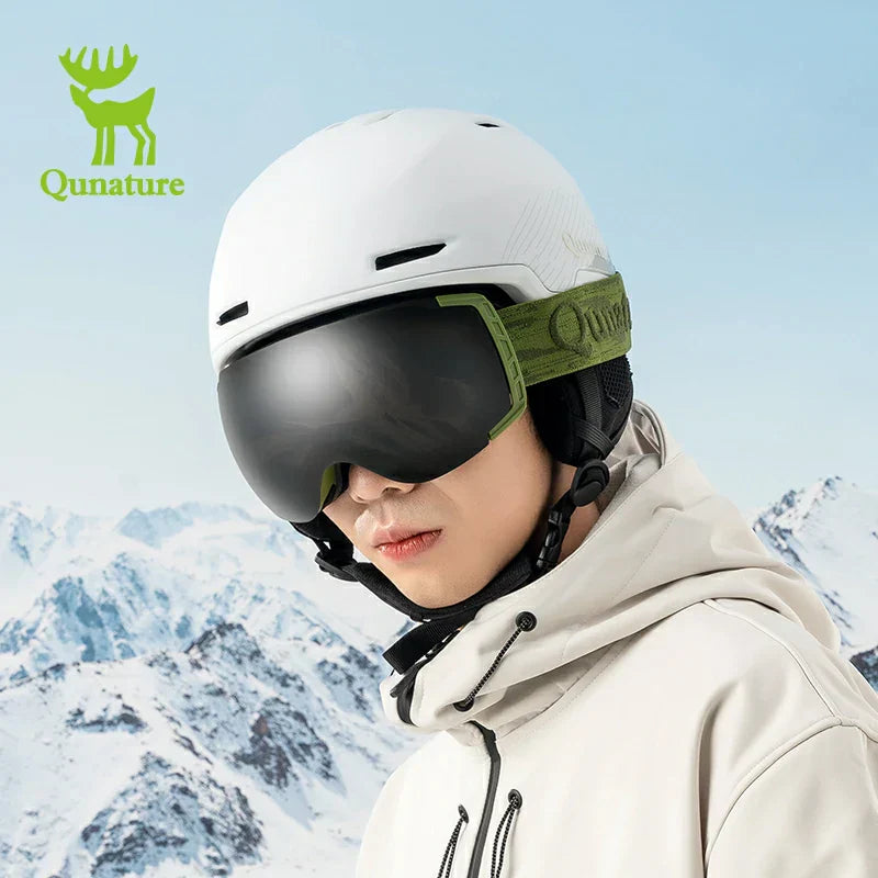 Load image into Gallery viewer, Qunature Anti-Fog Ski Goggles UV400 Protection Double-Layer Lenses for Clear View
