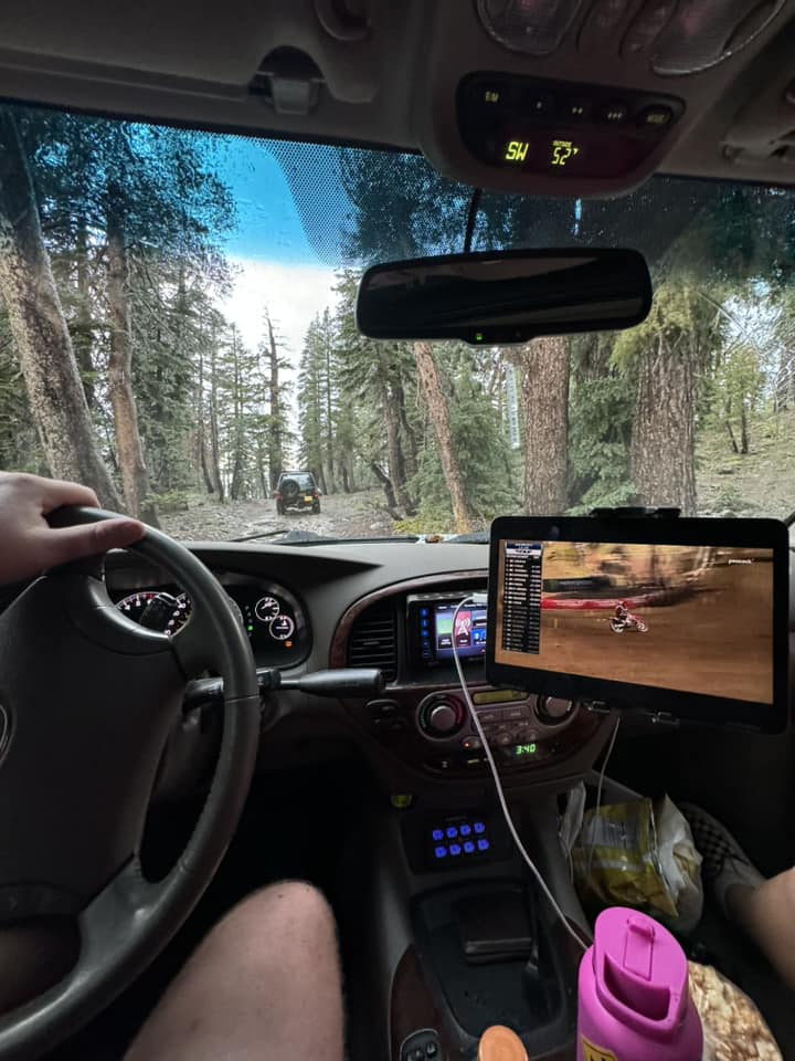 Load image into Gallery viewer, 1st Gen Sequoia (01 - 07) Center Console Dash Modular Accessory Mount (MAM)
