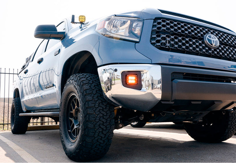 Load image into Gallery viewer, LED Fog Light Pod Replacements Brackets Kit For 2014-2021 Toyota Tundra
