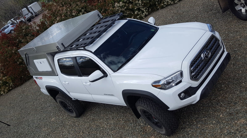 Load image into Gallery viewer, Toyota Tacoma K9 Roof Rack Kit
