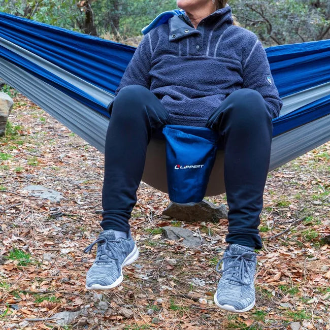 Load image into Gallery viewer, LiPPERT Cloud Camping Single Hammock
