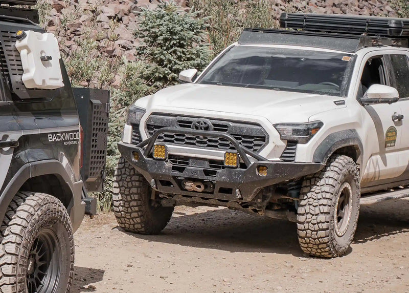 Load image into Gallery viewer, Hi-Lite Overland Toyota Tacoma Front Bumper 4th Gen (2024-2026) [Prerunner Bull Bar]
