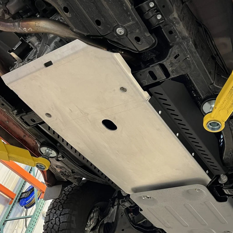 Load image into Gallery viewer, RCI Off Road HYBRID Catalytic Guard | 22-Present Tundra
