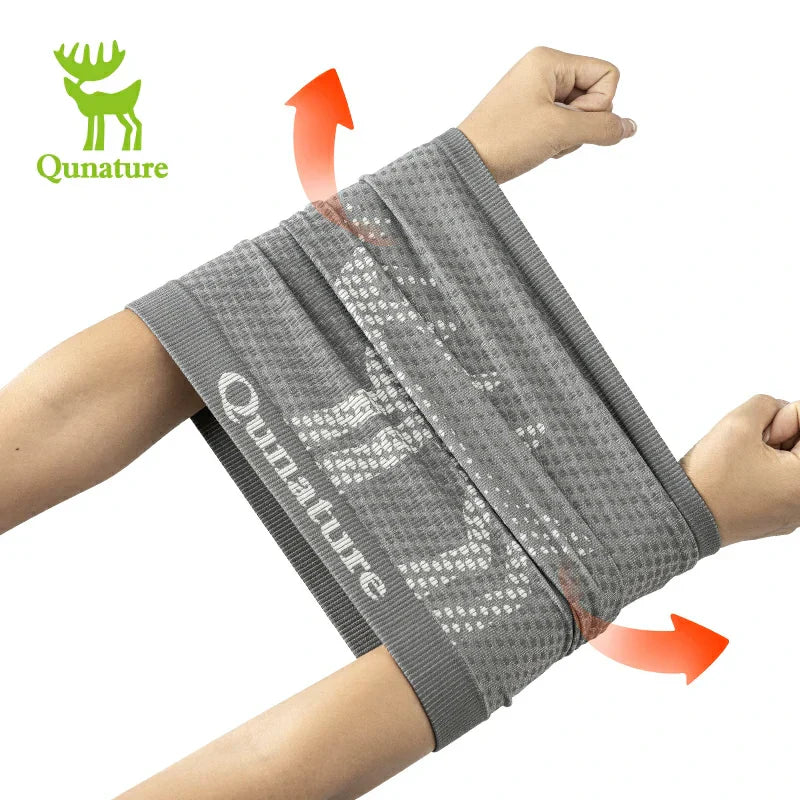 Load image into Gallery viewer, Qunature Warm Ski Face Mask - Reindeer Series, Skin-Friendly &amp; Breathable
