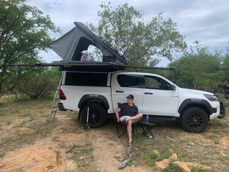 Load image into Gallery viewer, Blade 40th Edition Hard Shell Roof Top Tent
