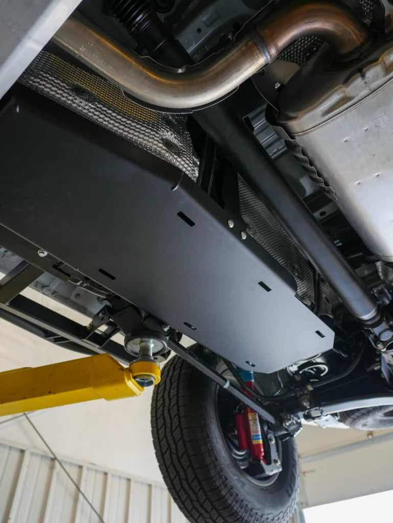 Load image into Gallery viewer, RCI Off Road Fuel Tank Skid Plate | 25- Present 4Runner
