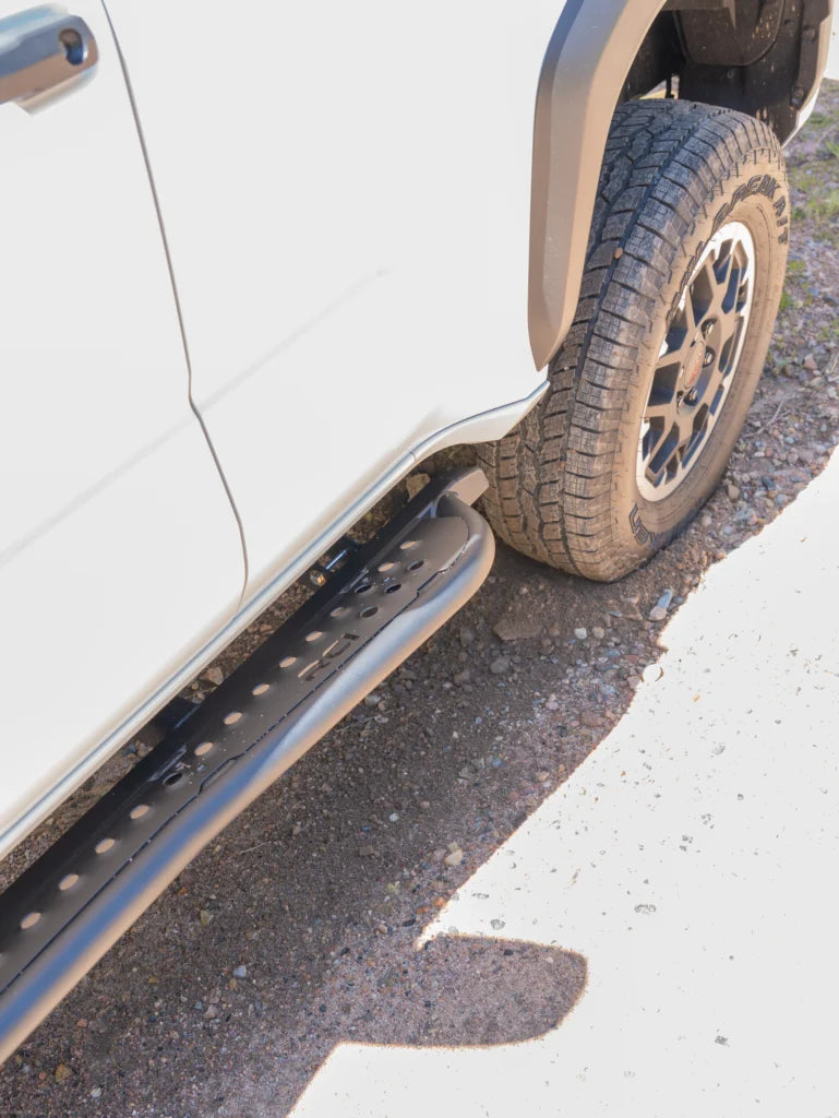 Load image into Gallery viewer, RCI Off Road Rock Sliders | 25-Present 4Runner
