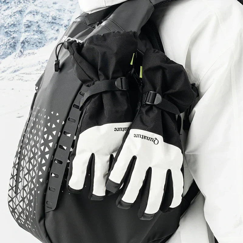 Load image into Gallery viewer, Qunature Outdoor Insulated Ski Gloves - Windproof Waterproof Touchscreen Compatible
