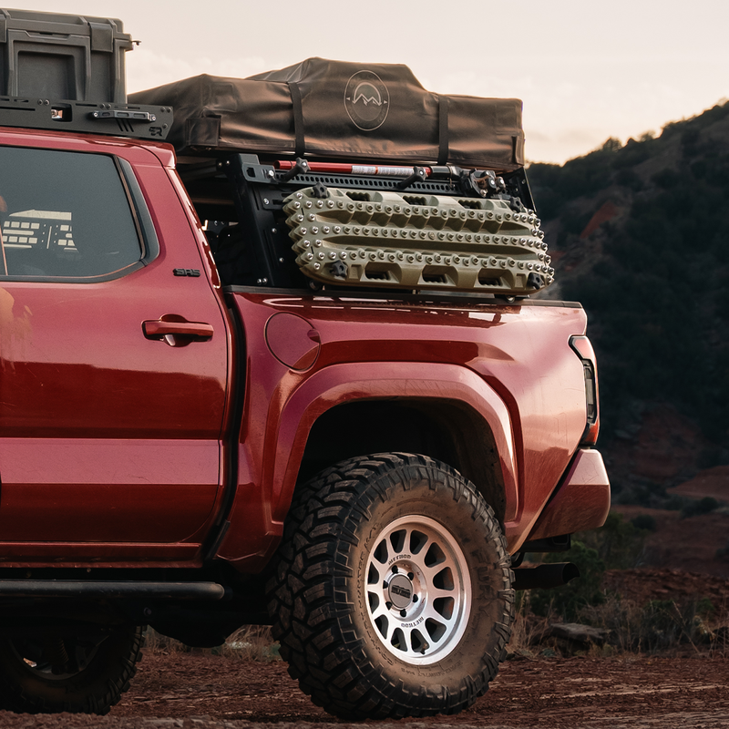 Load image into Gallery viewer, Overland Bed Rack For 2024+ Toyota Tacoma
