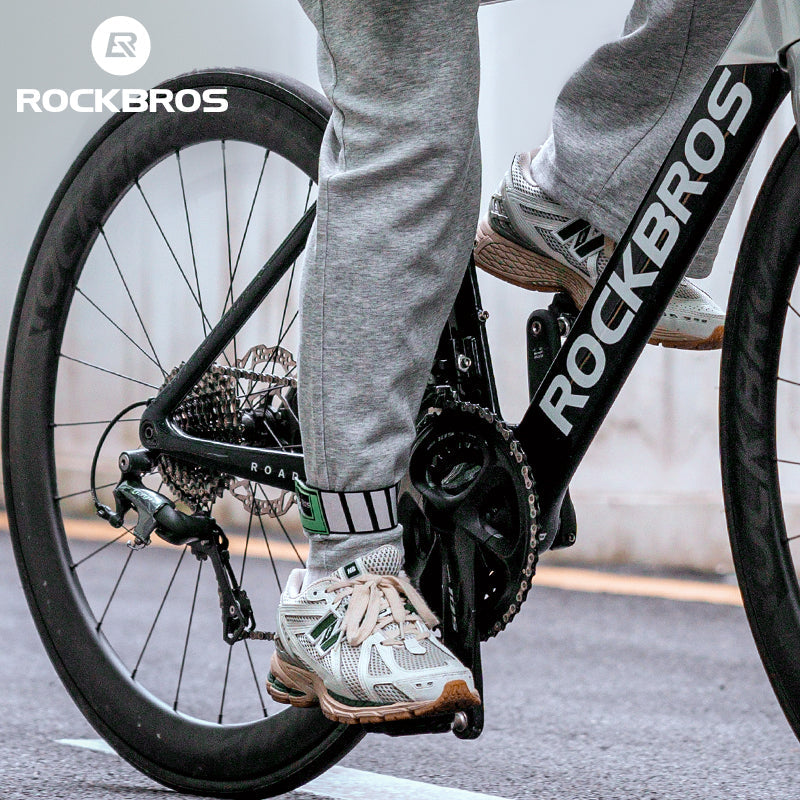 Load image into Gallery viewer, ROCKBROS Anti-Roll Chain Riding Leg Straps Adjustable Reflective
