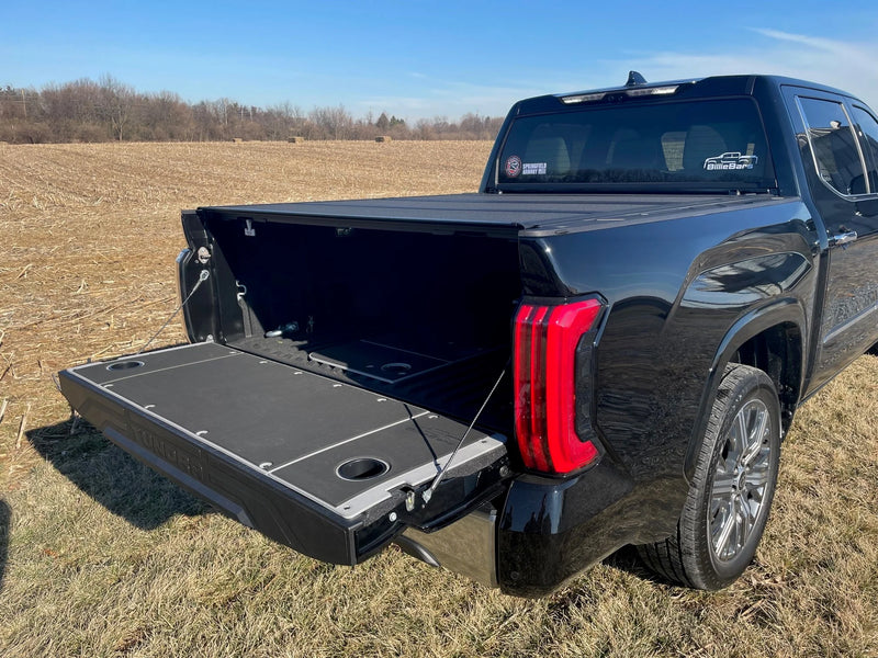 Load image into Gallery viewer, BillieBars - Tundra Tailgate Cover (2022+)

