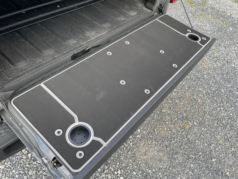 Load image into Gallery viewer, Gladiator Tailgate Cover (2019-2026)
