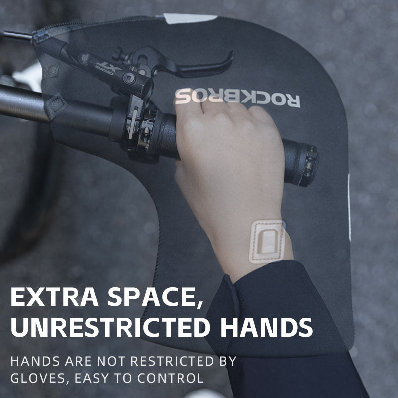 Load image into Gallery viewer, ROCKBROS USB Charging Heated Winter Handlebar Mittens for Winter Cycling
