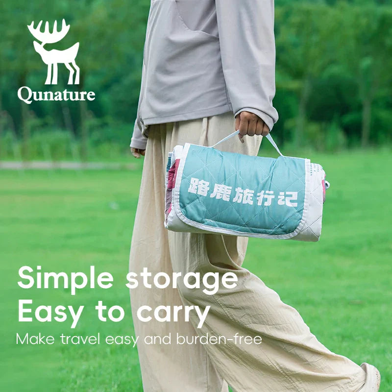Load image into Gallery viewer, Qunature Outdoor Picnic Mat - Waterproof, Heat-Insulating, Spacious for 6-8 People

