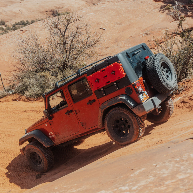 Load image into Gallery viewer, Single Side Pak Rax for the Jeep Wrangler JL (2018-Current)
