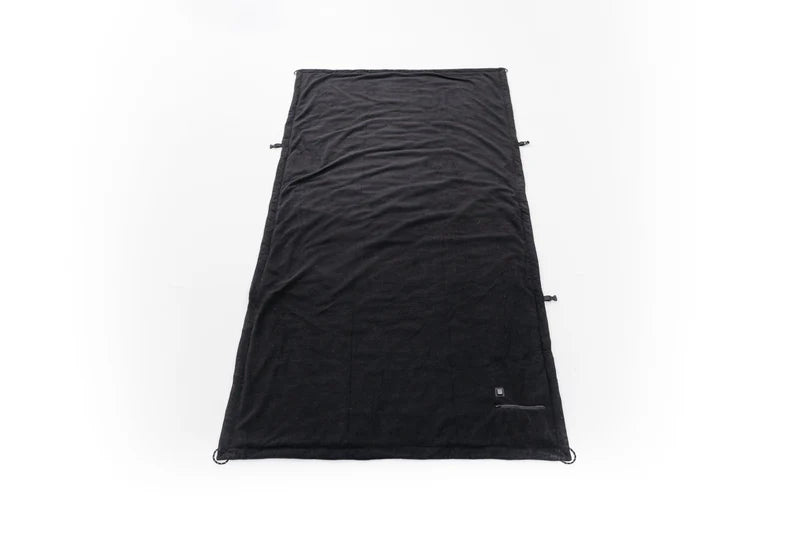 Load image into Gallery viewer, Freespirit Recreation Rooftop Tent Warming Blanket
