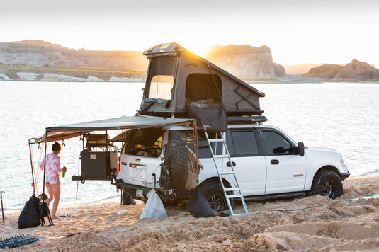 Stealth Hard Shell Roof Top Tent