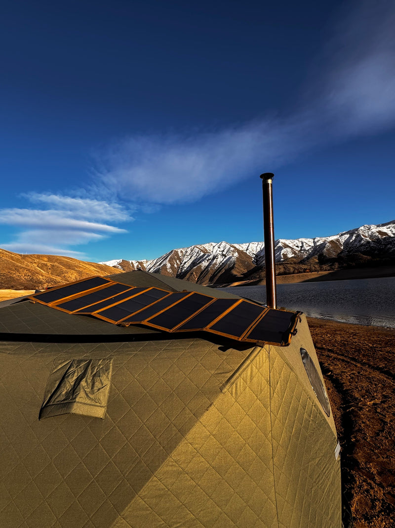 Load image into Gallery viewer, Bugout™ 130 Portable Solar Charger
