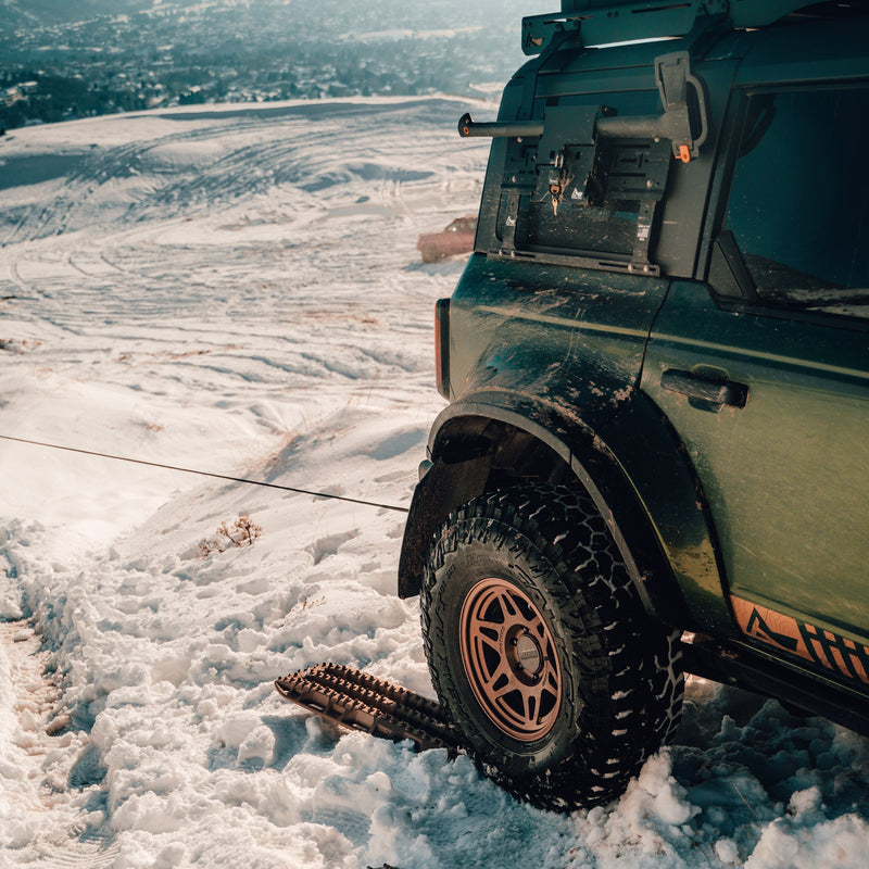 Load image into Gallery viewer, Pak Rax kit for the Ford Bronco (2021-Current)

