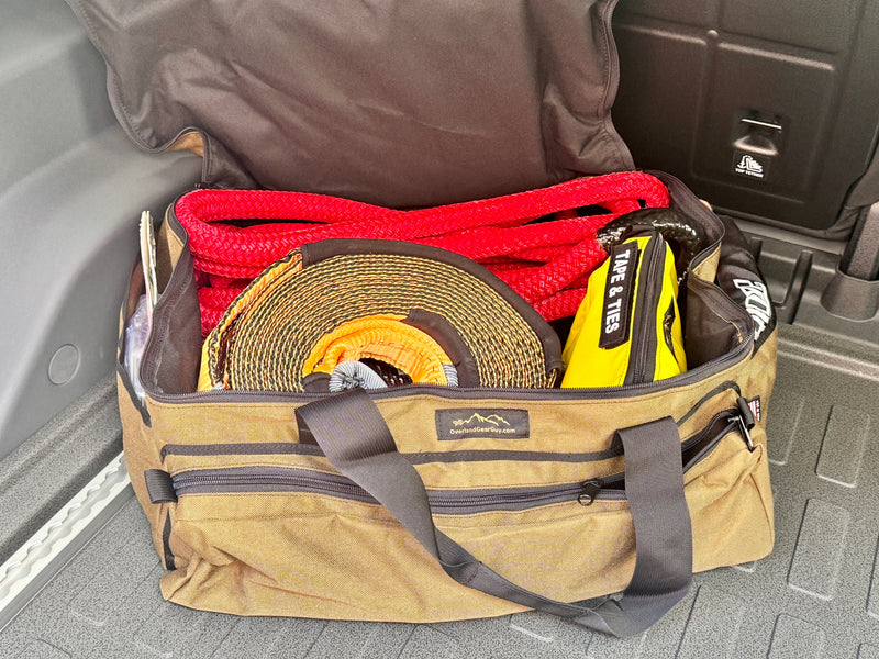 Load image into Gallery viewer, Deluxe Recovery Gear Bag
