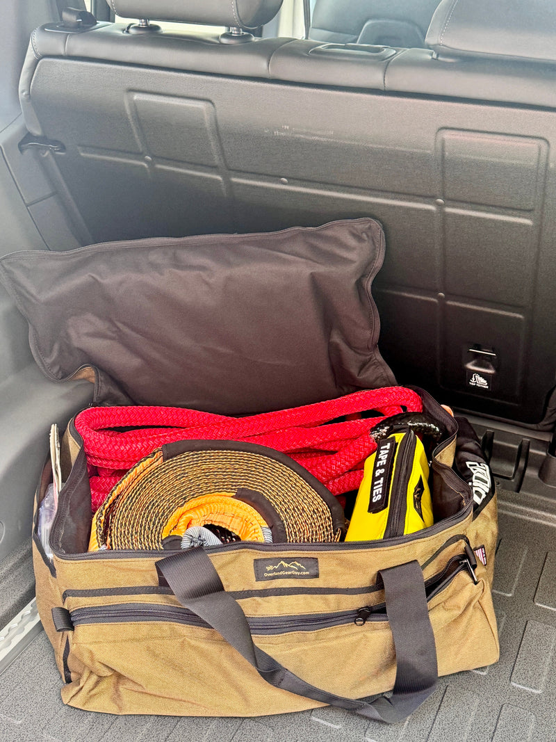 Load image into Gallery viewer, Deluxe Recovery Gear Bag
