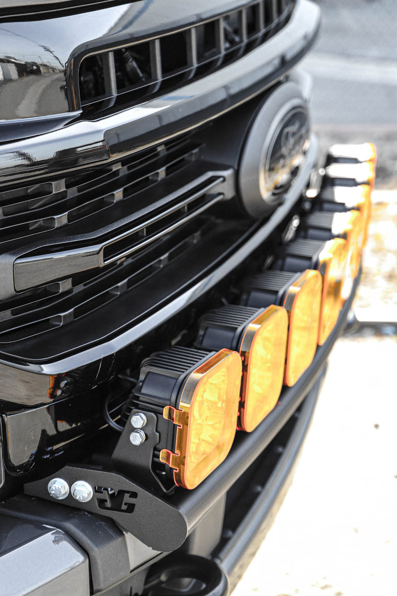 Load image into Gallery viewer, Mount Kit Only 2011+ F250 / F350 Superduty 8 Light Bracket
