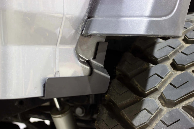 Load image into Gallery viewer, Fishbone Offroad Quarter Panel Chip Guards for 2018 &amp; Up Jeep Wrangler FB13138
