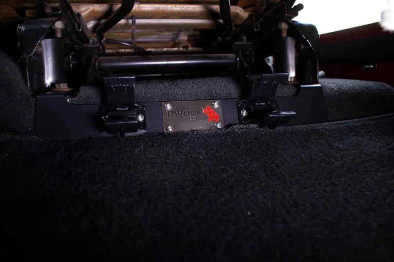 Load image into Gallery viewer, Fishbone Offroad 1997-2006 Jeep Wrangler TJ &amp; Wrangler Unlimited LJ Front Seat Flashlight Mount
