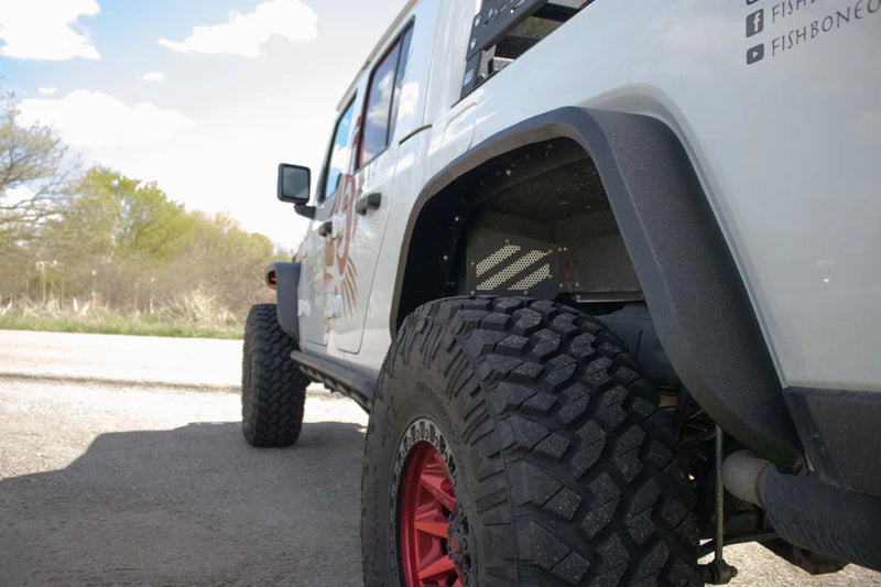 Load image into Gallery viewer, Fishbone Offroad Rear Aluminum Elite Fenders for 2020 &amp; Up Jeep Gladiator
