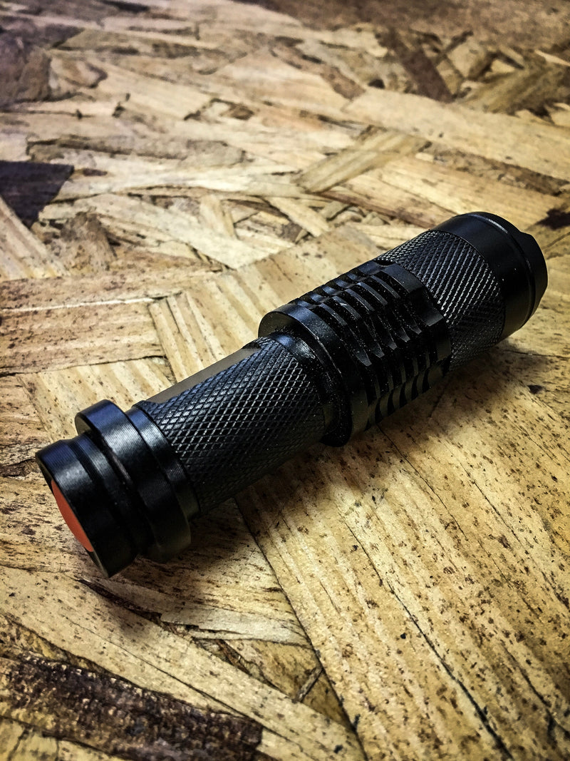 Load image into Gallery viewer, Three Function Rechargeable Flashlight
