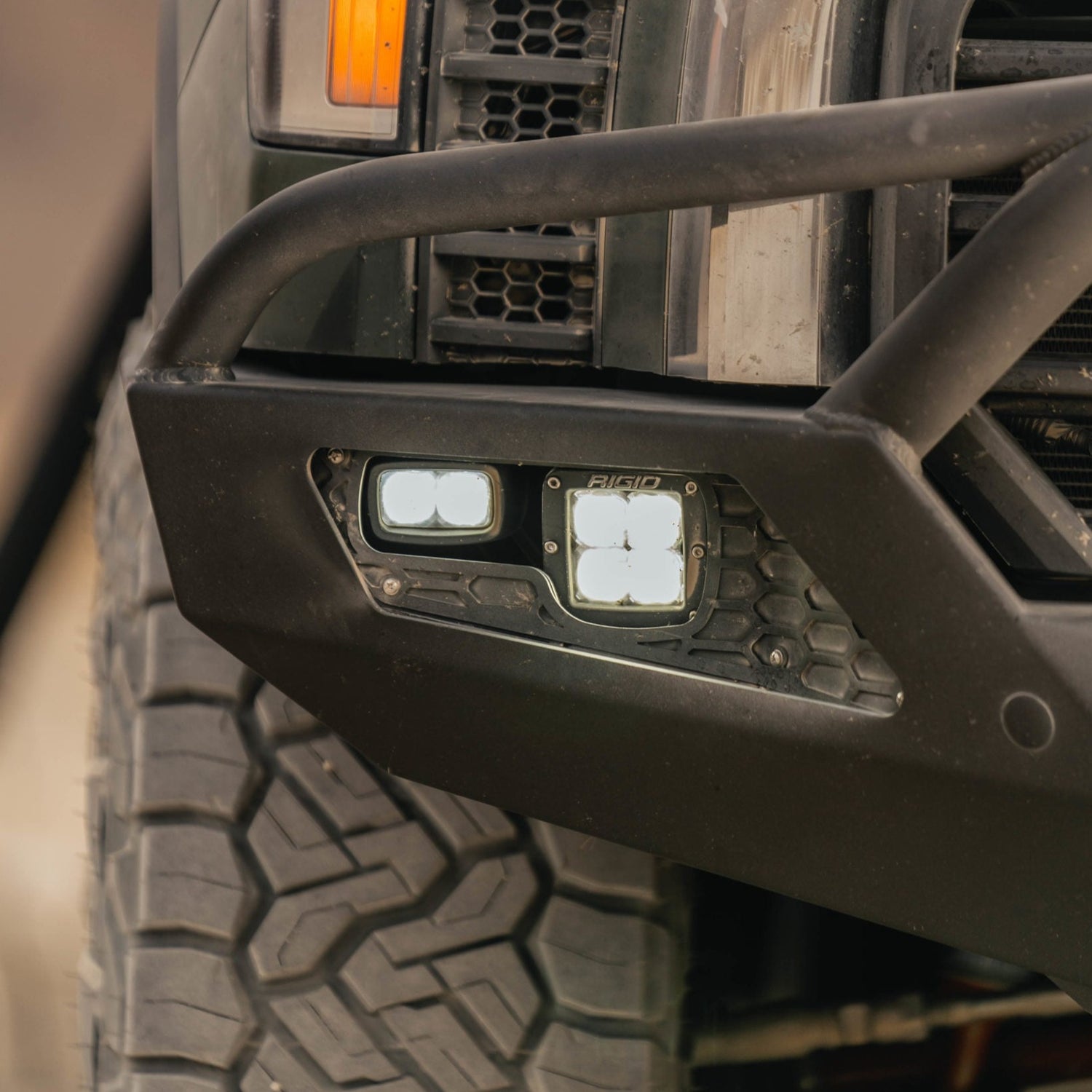 2022 Toyota Tundra 20 Inch S8 Behind Bumper Kit Amber Non-Hybrid Baja Designs main image 1